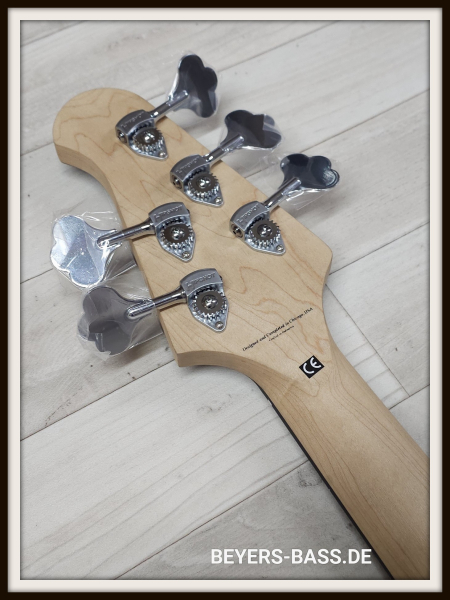 Lakland Skyline 55-02C Custom, Black Sparkle Gloss